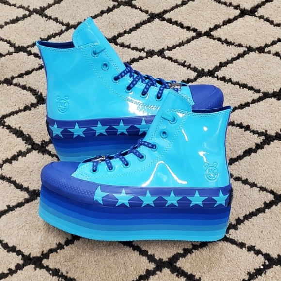 gnarly blue converse